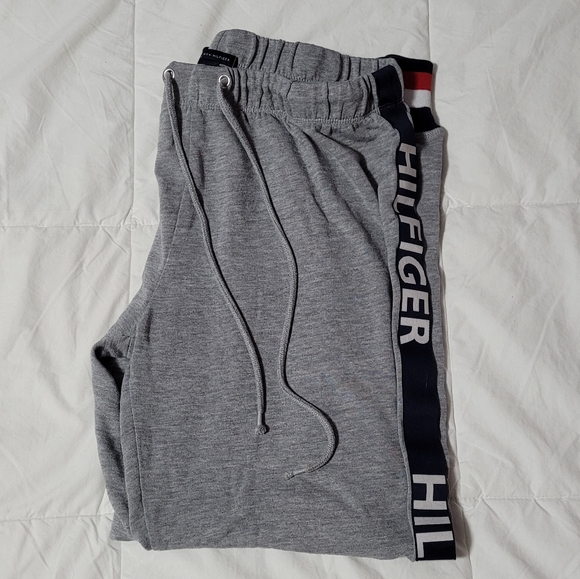 Tommy Hilfiger Sweatpants - Picture 1 of 4
